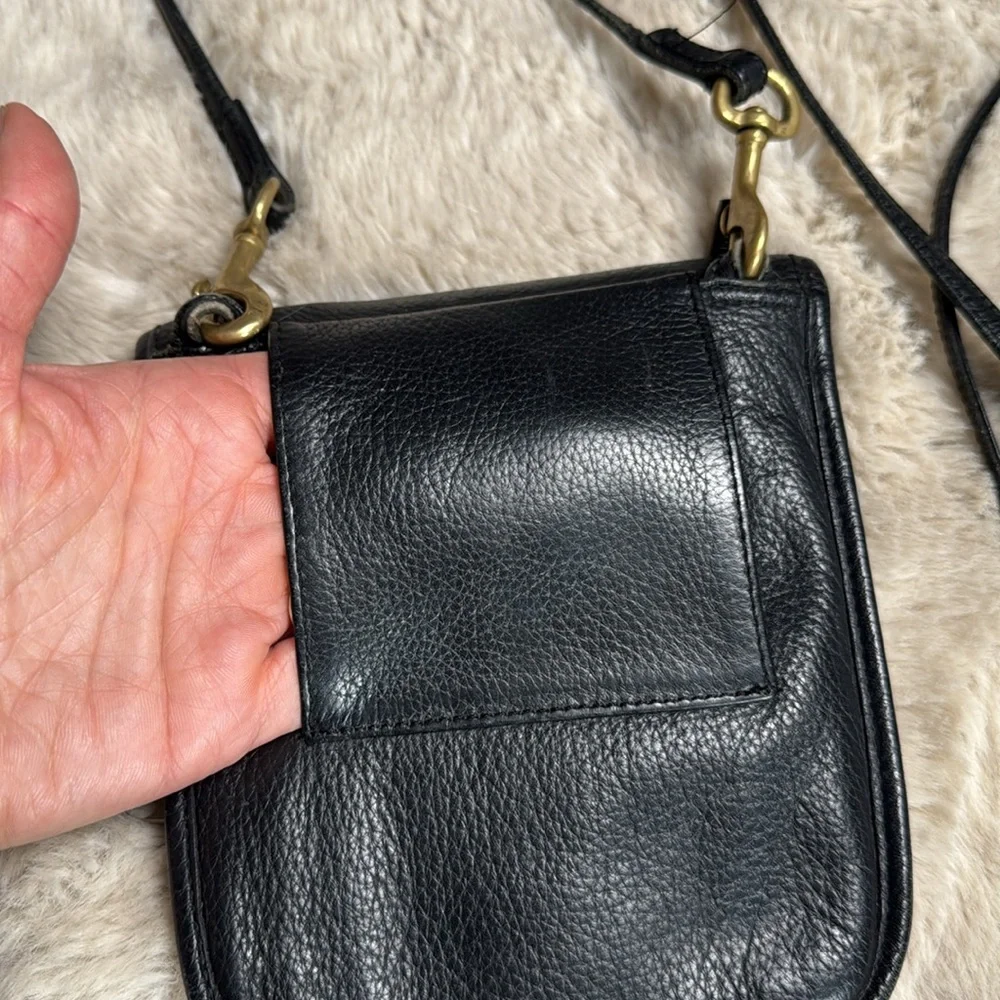 J.P. Ourse & Cie Black Multi Pocket Wallet Belt Bag Crossbody Bag Unisex